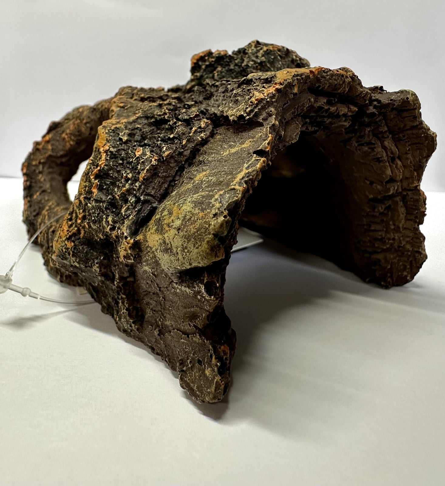 Medium Hollow Log Cave |