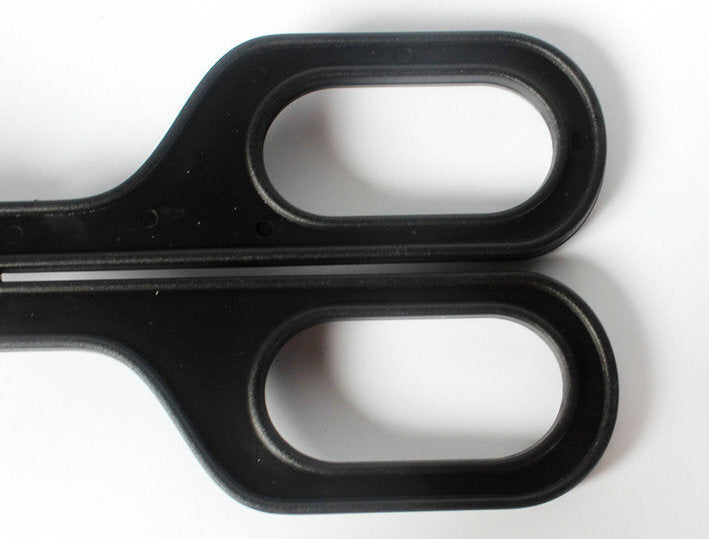 Insect Handling Scissors | For Safe Handling of Live Insects | Reptile Food Handling