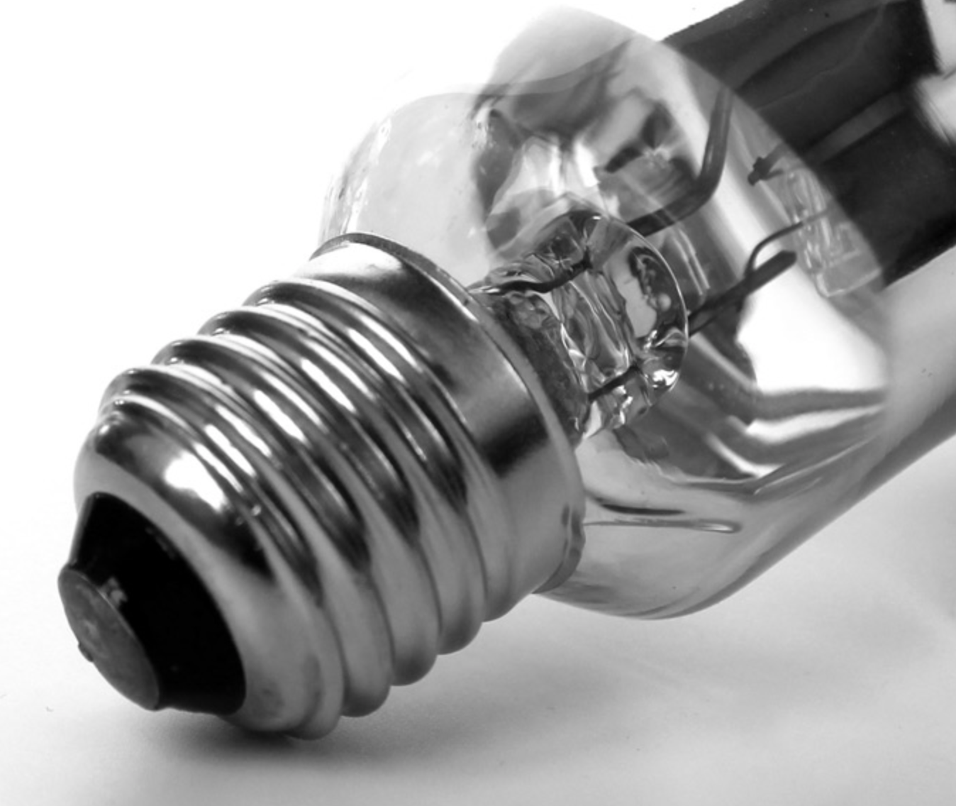 Reptile Sun-Glow High Intensity Big UVB Globe | Calcium Supplement Light | ND-20